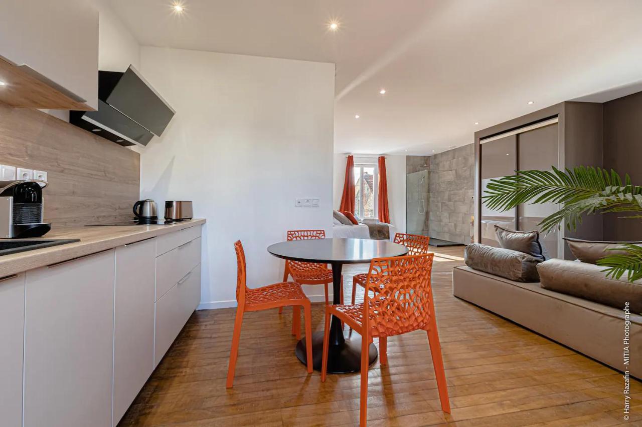 Les Suites Locarno Limoges Eksteriør billede