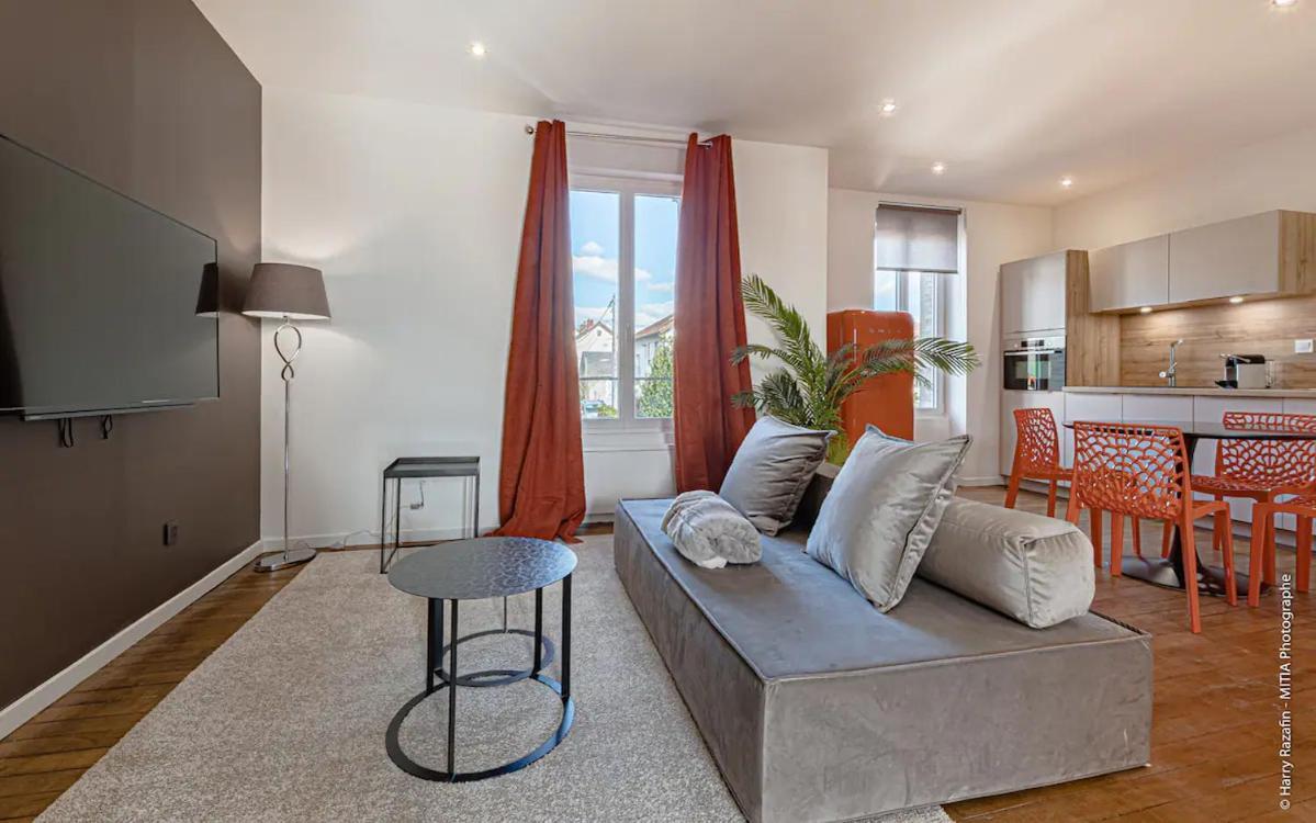 Les Suites Locarno Limoges Eksteriør billede